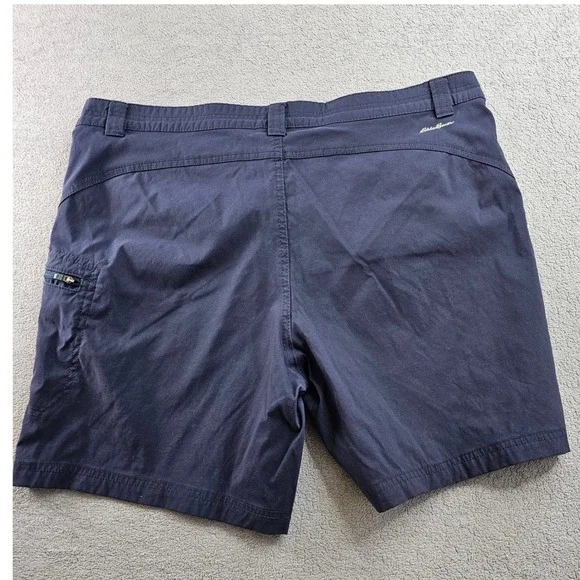 Eddie Bauer Cargo Shorts Women's 16 Navy Nylon Stretch Casual Mid-Rise Outdoor‎ - Picture 2 of 11